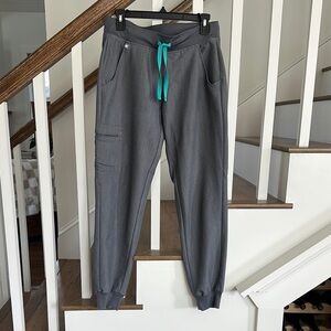 Grey Figs bottoms- size small